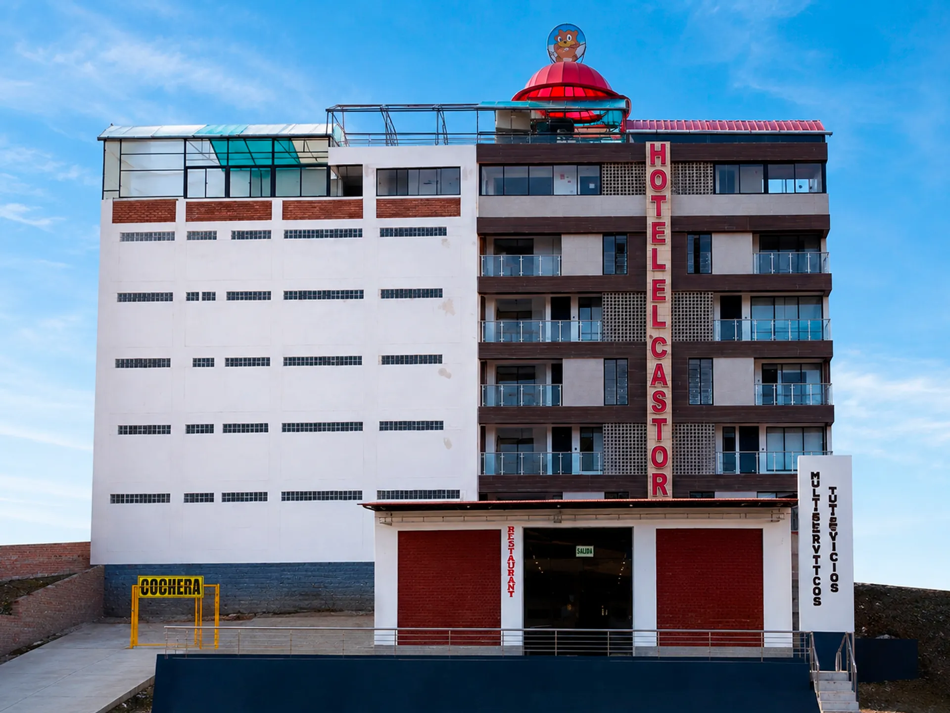 Hotel El Castor de Día